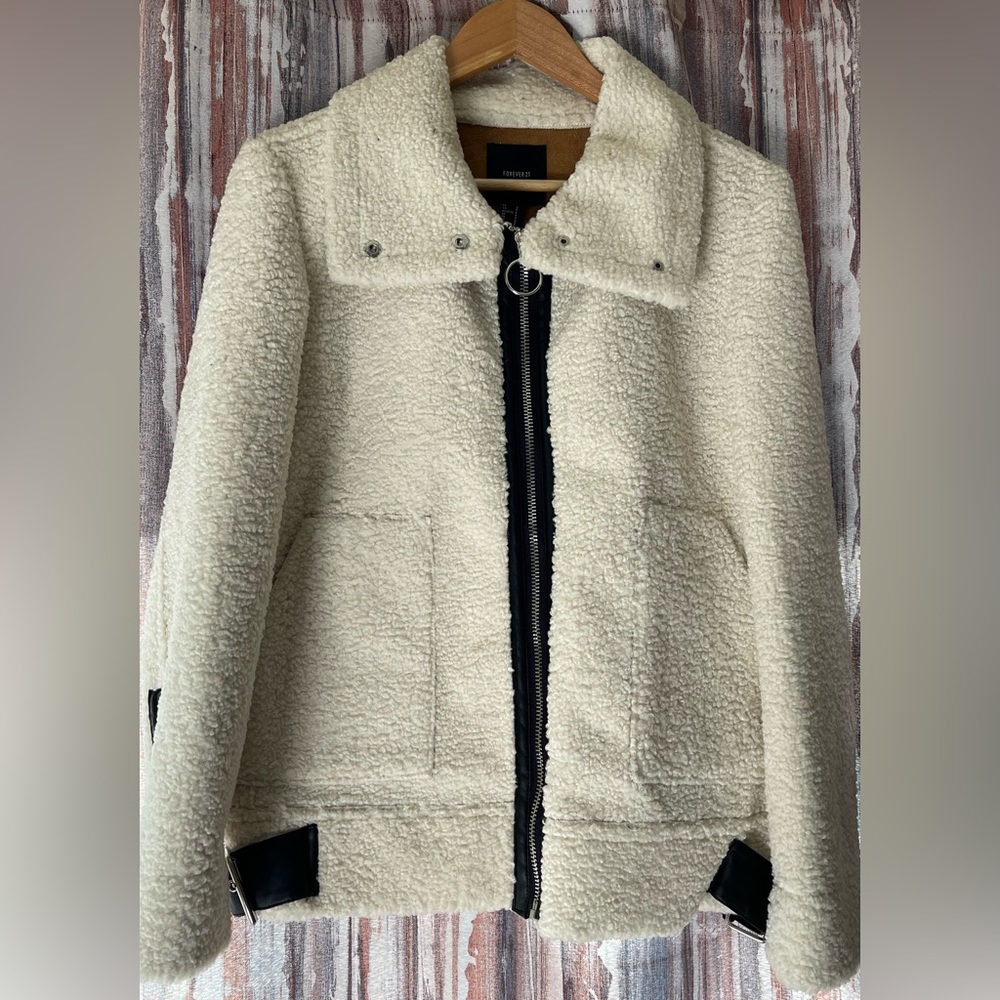 FOREVER 21 Cream Tan Sherpa Teddy Moto Style Jacket Women Size Small - Picture 1 of 5